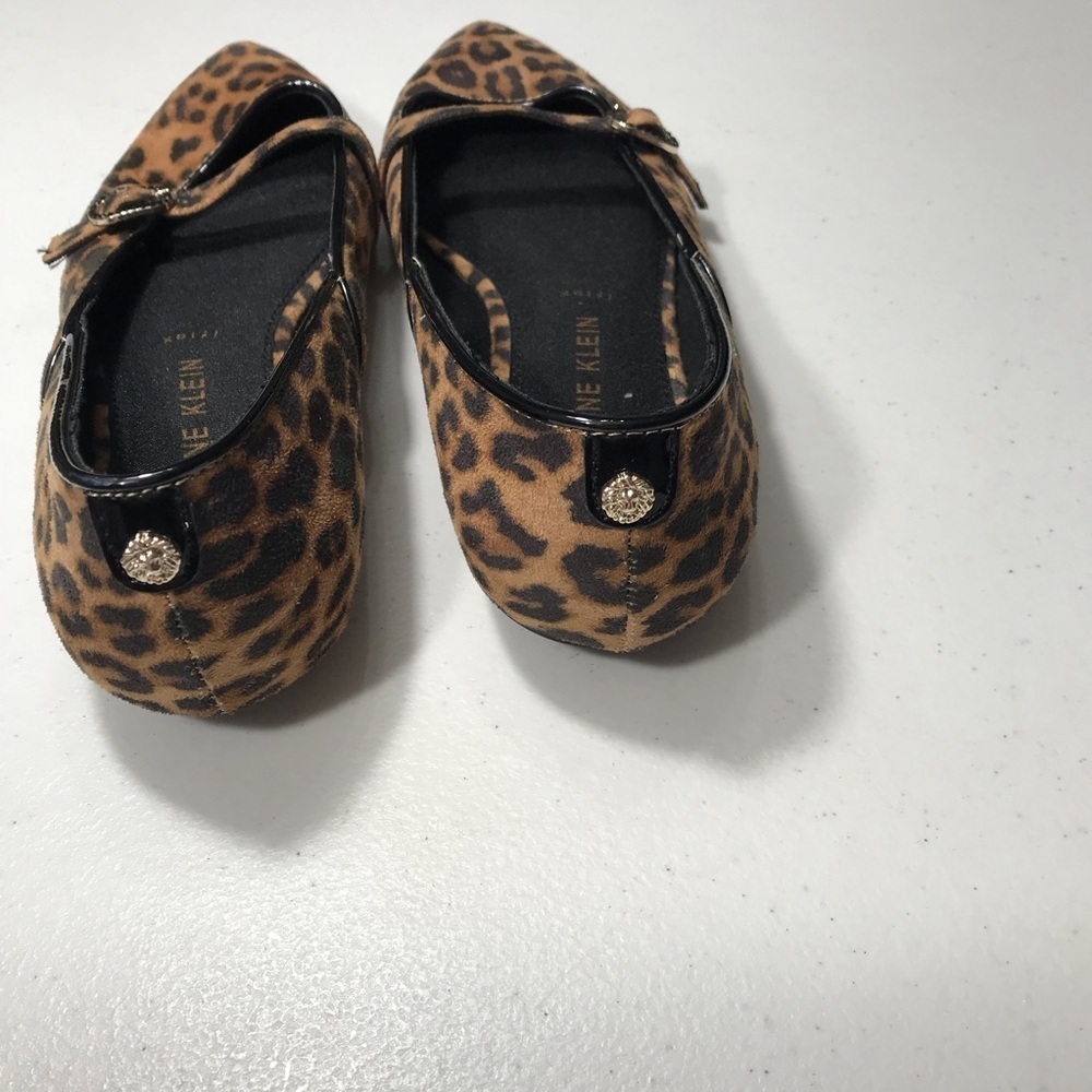 Anne Klein Maryjane Animal Print Flats with Buckle Size 7.5M SB-03 - Picture 6 of 8